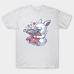 Cute bunny rabbit loving crispy potato chips T-Shirt